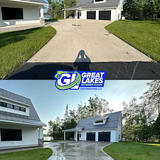 Presque-Isle-MIs-1-Exterior-Cleaning-Soft-Wash-House-Washing-Concrete-Paver-Cleaning-Exterior-Window-Cleaning 6